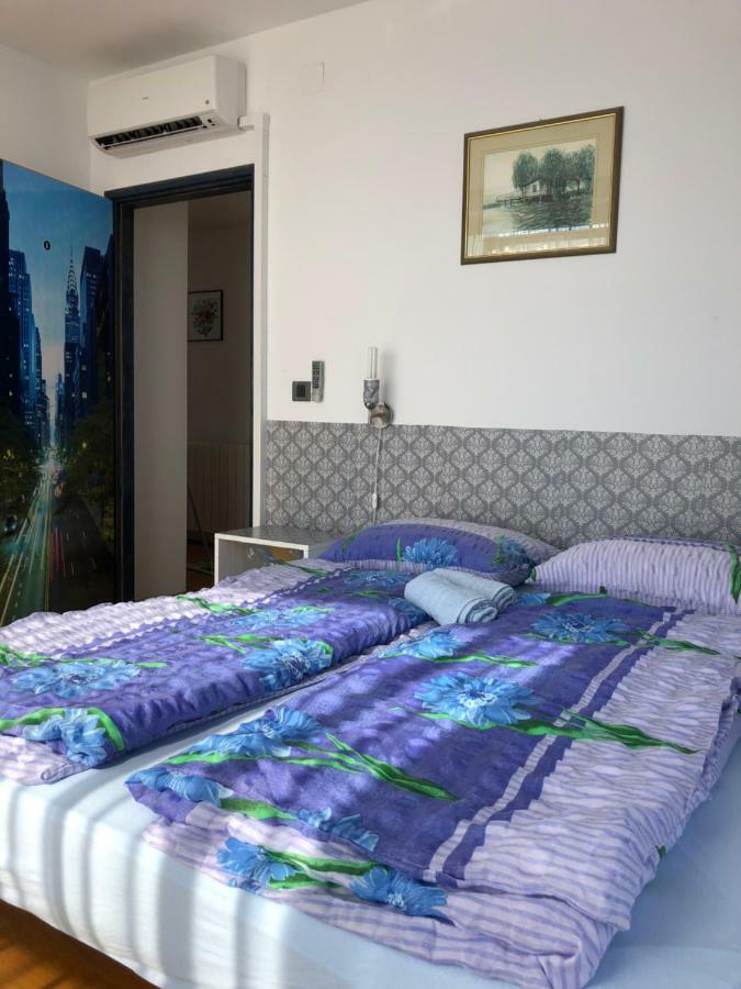 Hostel Ceska Beseda Rijeka Exteriör bild