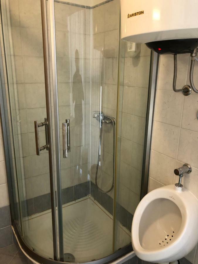 Hostel Ceska Beseda Rijeka Exteriör bild